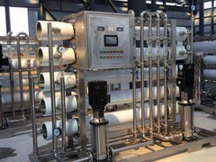 长春尿素设备专用超纯水设备 (142播放)