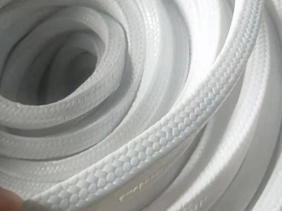 河北含油白四氟盘根价格厂家批发