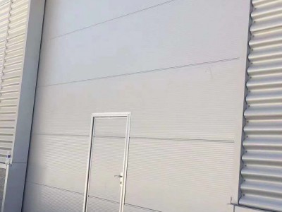 工业门、、工业提升门、垂直提升门、提升转折门、